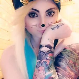 Meet your Posher, Marissa